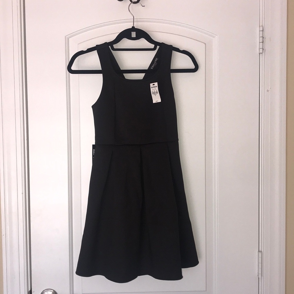 Express Black Crisscross Fit & Flare Dress Sz 0 - Picture 5 of 6